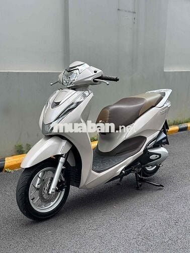 bán xe lead 4val 2022 màu trà sữa bssg chính chủ