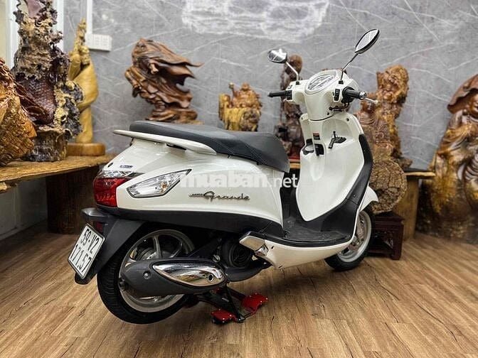 👉Grande chính chủ biển SG máy móc zin êm