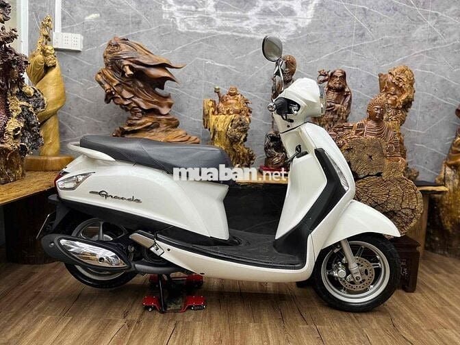 👉Grande chính chủ biển SG máy móc zin êm