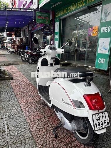 Piaggio Vespa 3V GTS đời 2014,bs 43.Có trả góp