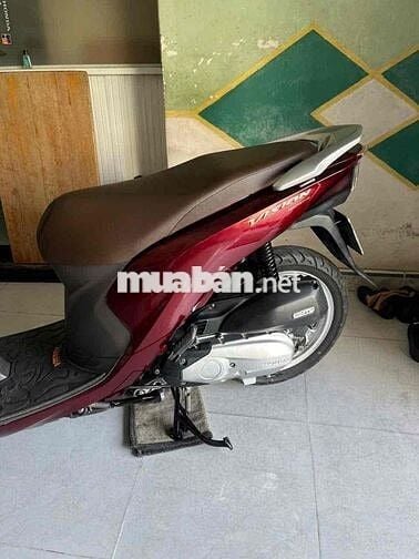 Honda Vision đời 2020 màu đỏ khoá Mickey số TPHCM