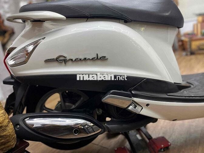 👉Grande chính chủ biển SG máy móc zin êm