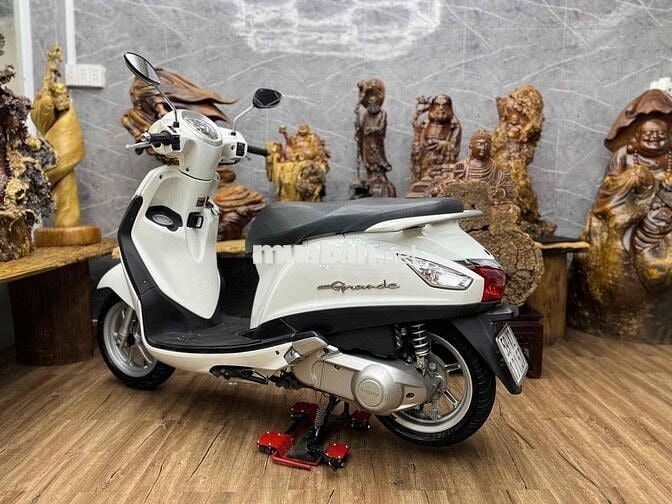 👉Grande chính chủ biển SG máy móc zin êm