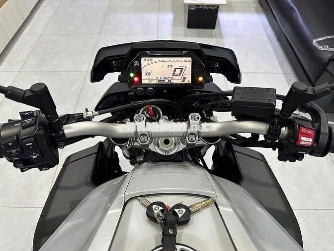 Yamaha MT10 Gen 1 2022 Xám Xi Măng 11304 km