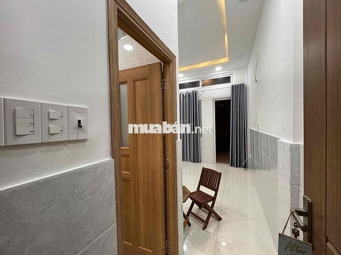 Nhà Nguyên Căn HXH 2PN 3WC 3x7m Trệt 2 Lầu ST Xe Hơi Ngay Vĩnh Khánh