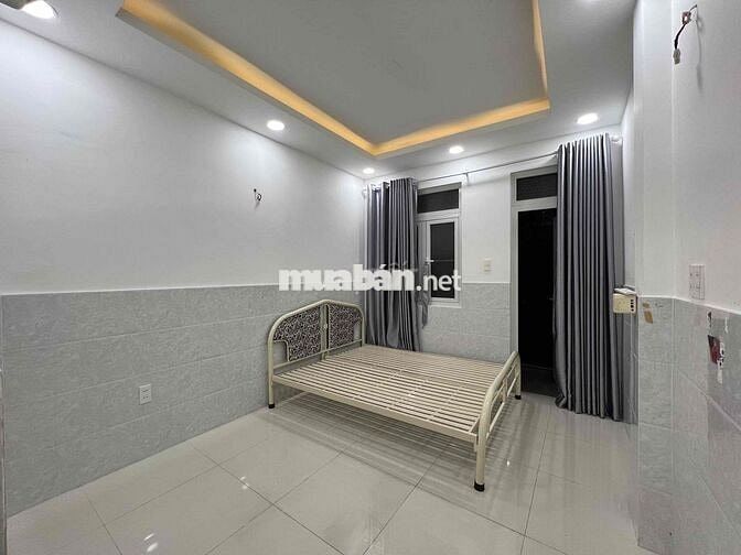 Nhà Nguyên Căn HXH 2PN 3WC 3x7m Trệt 2 Lầu ST Xe Hơi Ngay Vĩnh Khánh