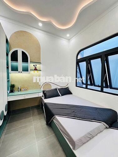 🏡 BÁN NHÀ MÊ ĐẸP – SANG TRỌNG, FULL NỘI THẤT ➡️ Cách Ngã 6 chỉ 3km