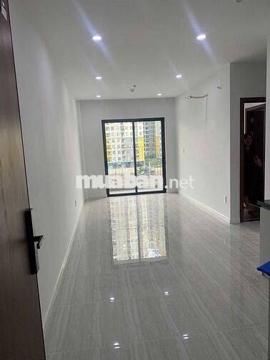 CẦN CHO THUÊ NHANH CĂN GÓC 2PN BCONS CITY, 7,5TR/THÁNG, CÓ MÁY LẠNH