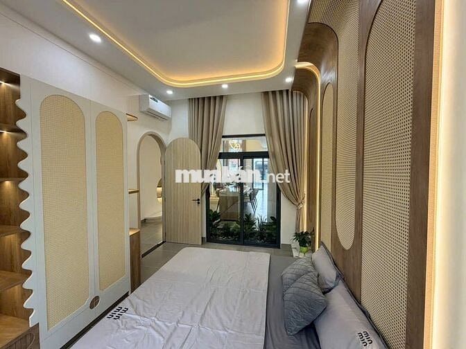 🏡 BÁN NHÀ MÊ ĐẸP – SANG TRỌNG, FULL NỘI THẤT ➡️ Cách Ngã 6 chỉ 3km