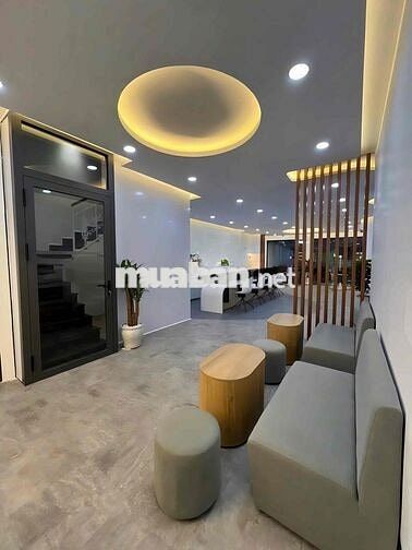 SIÊU PHẨM CHO THUÊ NHÀ FULL ỐP KÍNH 6C CAO THẮNG Q3 - 5 TẦNG SIÊU ĐẸP