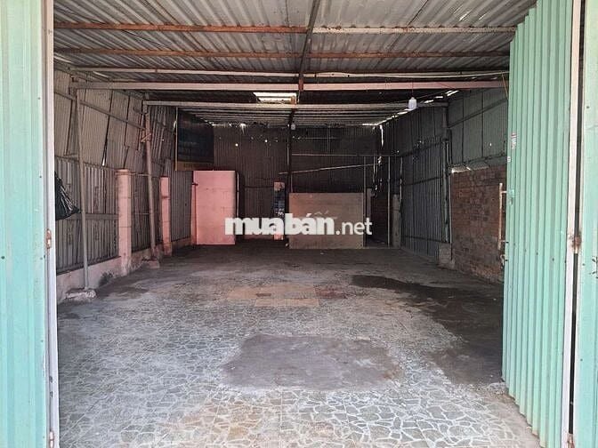 Cho thuê Kho _ Xưởng mặt tiền đường nhựa Bà Điểm