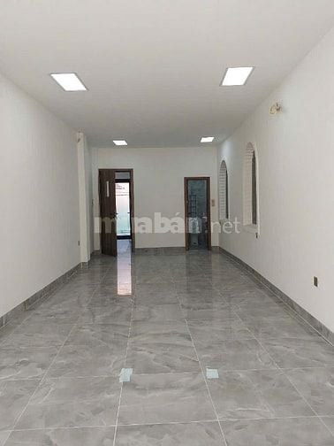 Cần bán 83m x 8 tầng thang máy mặt ngõ Văn Chương kinh doanh sầm uất 