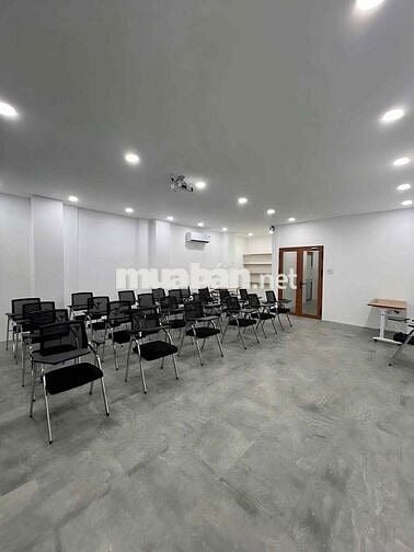 SIÊU PHẨM CHO THUÊ NHÀ FULL ỐP KÍNH 6C CAO THẮNG Q3 - 5 TẦNG SIÊU ĐẸP