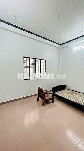 Cho thuê nhà 2 lầu 4 phòng ngủ ở KDC 91B