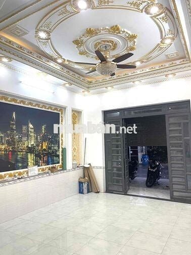 Cho thuê nhà gần trung tâm y tế Dĩ An - sân Oto