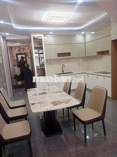 Bán nhà gần trạm metro + làng đại học quốc gia dĩ an