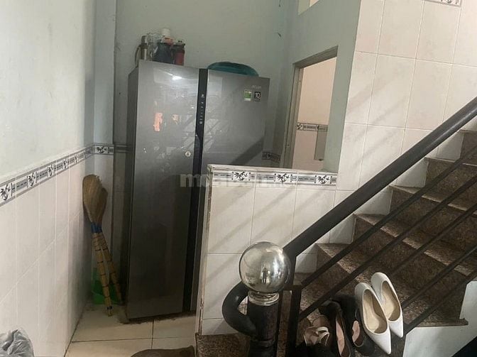 Bán nhà lô góc 2 mặt tiền hxh ngay ngã tư bốn xã, Bình Tân 4x12m.