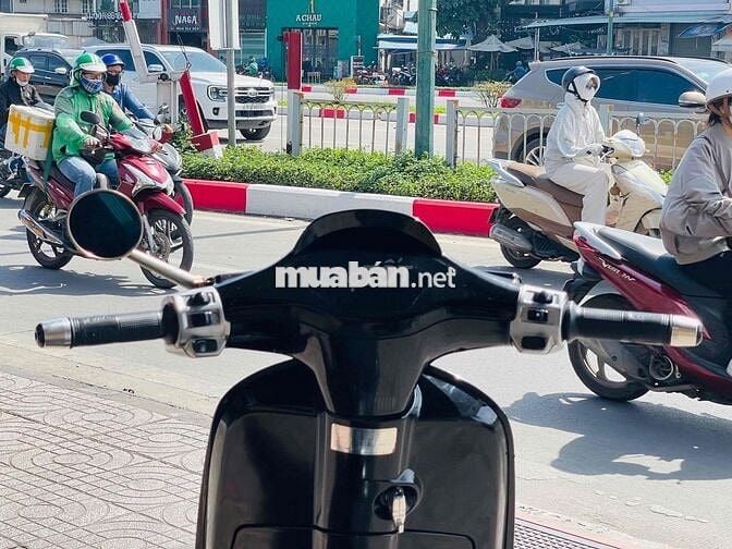 Vespa Sprint 2014 125cc 3vie Biển Hcm.