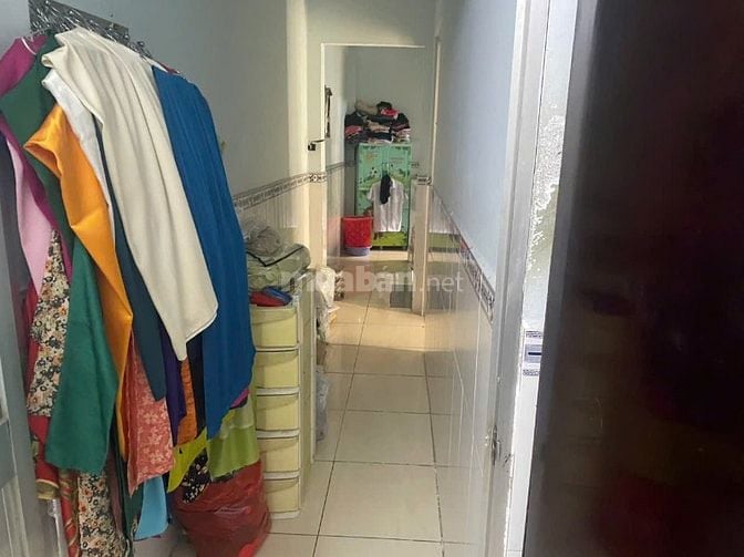 Bán nhà lô góc 2 mặt tiền hxh ngay ngã tư bốn xã, Bình Tân 4x12m.