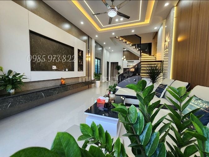 Cần bán căn nhà 63m2, lô góc  sân cổng tại Vân Tra, An Đồng, An Dương