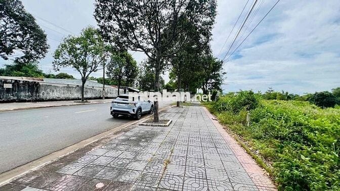 MẶT TIỀN TỈNH LỘ 52 - XÃ ĐẤT ĐỎ - GẦN COFFEE GLAMPING BÒN BON