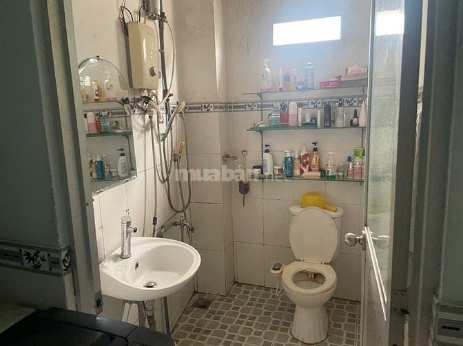 Bán nhà lô góc 2 mặt tiền hxh ngay ngã tư bốn xã, Bình Tân 4x12m.