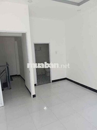 🔥F11 BÌNH THẠNH CŨ  3,1 TỶ- 2 TẦNG 26M2 - SÁT MẶT TIỀN NGUYỄN VĂN ĐẬU