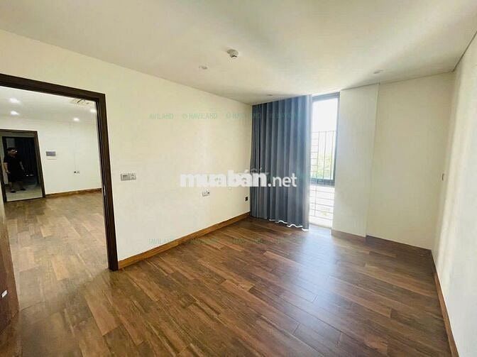 VĂN PHÒNG GẦN CẦU SÔNG HÀN TRUNG TÂM THÀNH PHỐ