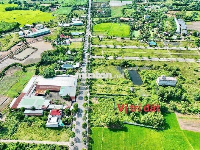 MẶT TIỀN TỈNH LỘ 52 - XÃ ĐẤT ĐỎ - GẦN COFFEE GLAMPING BÒN BON