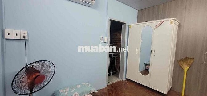 Cần bán nhà chính chủ huỳnh đình hai