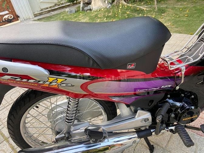 HONDA Fu II đỏ đen 2005 ( chính chủ bao KÝ sang tên ) Biển số Tp hcm