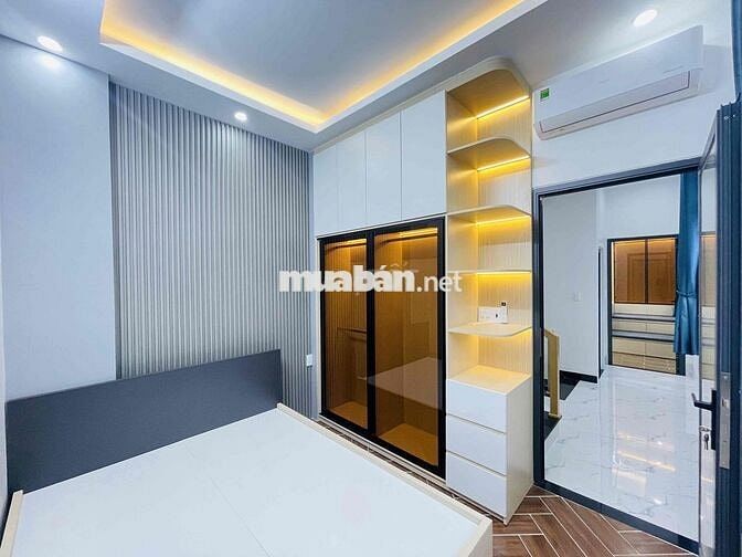 Nhà mặt tiền 3 lầu vừa ở vừa kinh doanh cách võ văn kiệt 100m cần thơ