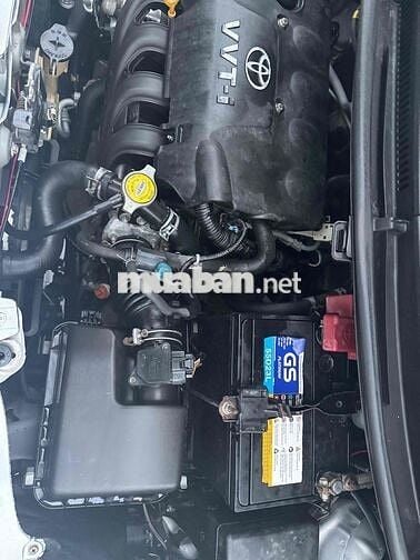 Toyota Yaris Bạc 5 chỗ Số tự động