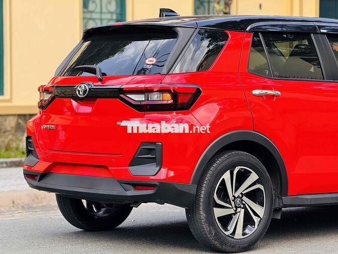 TOYOTA RAIZE CHẠY 1.700 KM