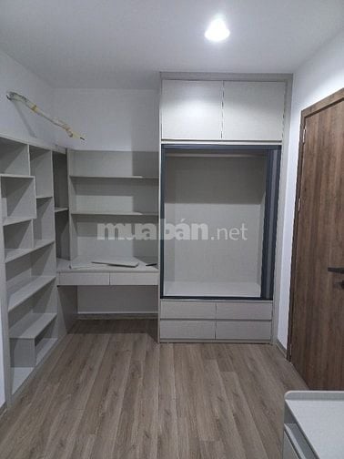 Cần bán 83m x 8 tầng thang máy mặt ngõ Văn Chương kinh doanh sầm uất 