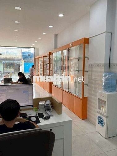 CHO THUÊ NHÀ MẶT TIỀN HÒA BÌNH Q.TÂN PHÚ