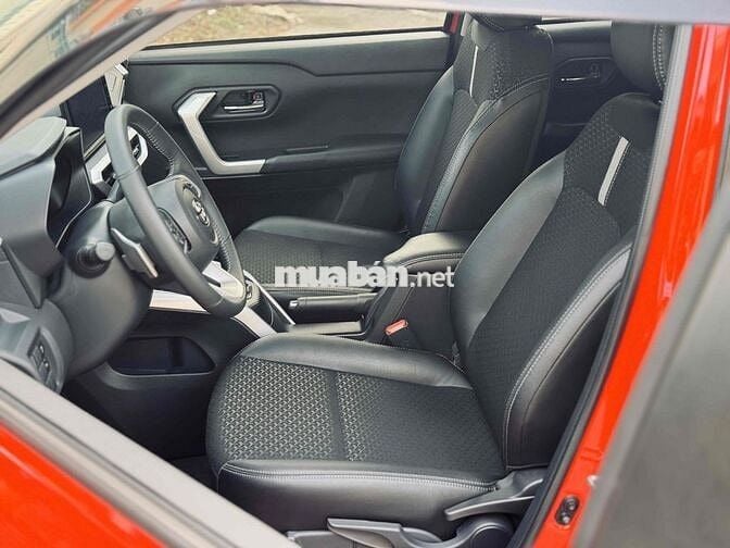 TOYOTA RAIZE CHẠY 1.700 KM