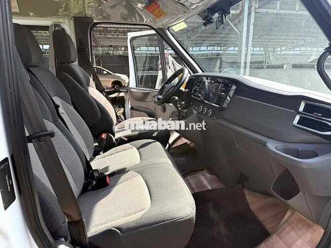 TRAINSIT 2023 CHUẨN 8 vạn ,XE CỰC CHẤT