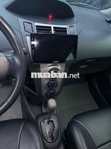 Toyota Yaris Bạc 5 chỗ Số tự động