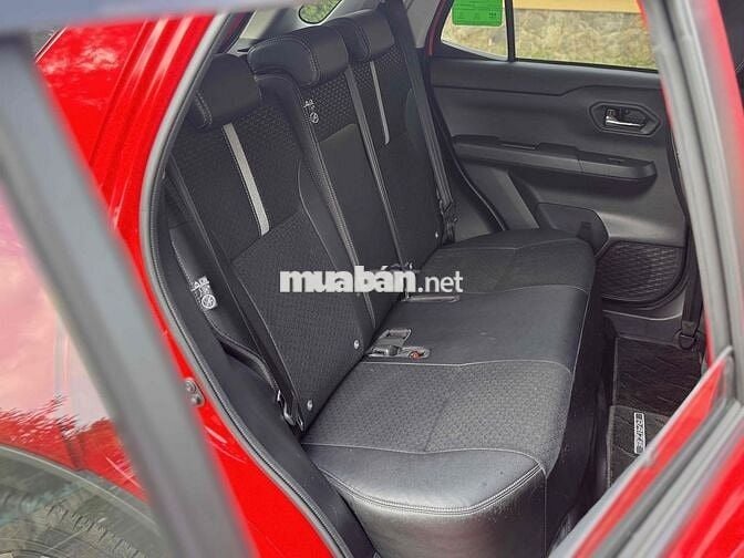 TOYOTA RAIZE CHẠY 1.700 KM