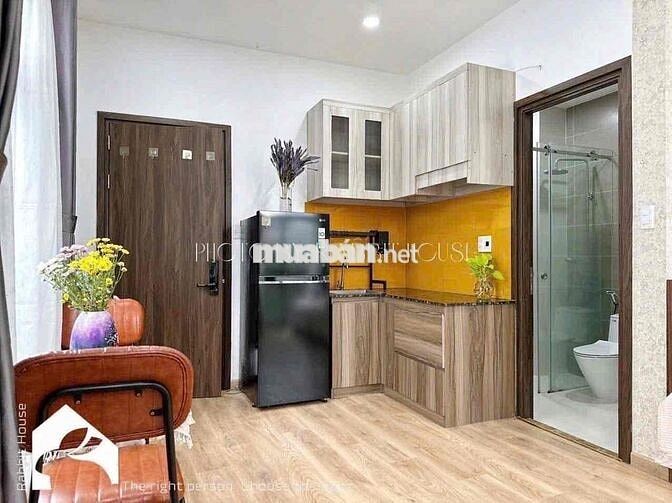 CĂN HỘ BAN CÔNG 50M2, FULL NT CAO CẤP, NGAY TRƯỜNG SA GẦN LÊ VĂN SỸ