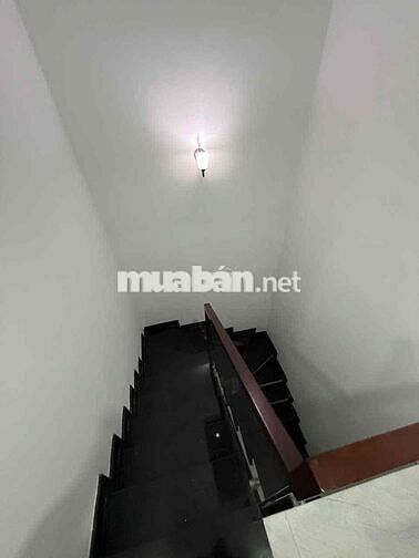 Cho thuê phòng trong nhà nguyên căn đầy đủ nội thất