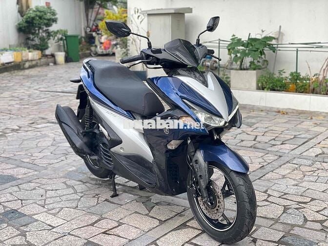 Yamaha NVX 125 Xanh dương Bạc
