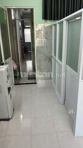 Cho thuê phòng rộng Xô Viết Nghệ Tĩnh, P.26, Binh Thạnh, đủ tiện nghi