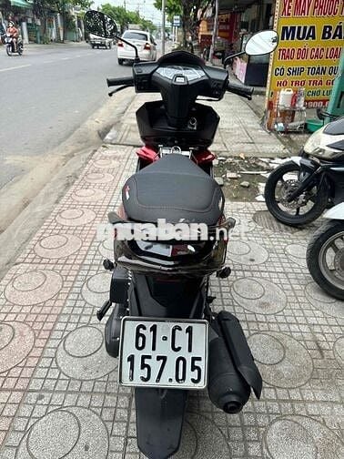 Honda Air Blade Thái FI Đỏ đen ( có bán trả góp)