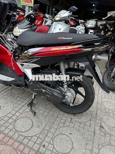 Honda Air Blade Thái FI Đỏ đen ( có bán trả góp)