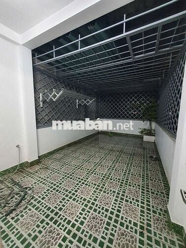 Nhà Mặt Tiền Đường 8m Thông 4x20 3lầu 4pn 5wc phòng thờ