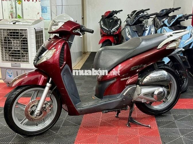 💥Honda Sh150i nhập ý 2006 BSTP 9 chủ ký máy êm.
