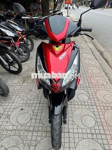 Honda Air Blade Thái FI Đỏ đen ( có bán trả góp)