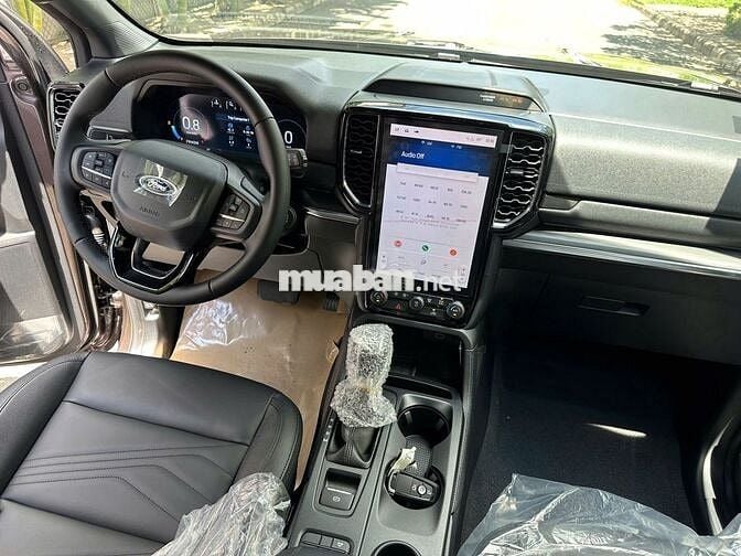 Ford Everest 2025 Titanium 2.0L 4x2 AT